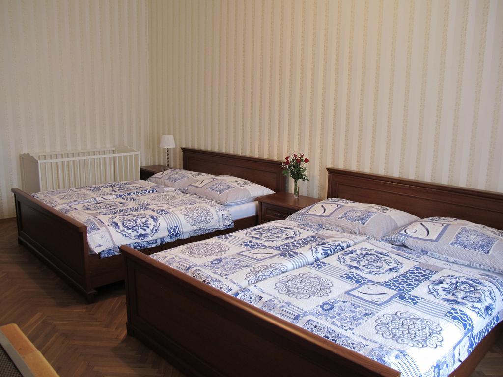 Apartments Near Lesser Town Praga Exterior foto