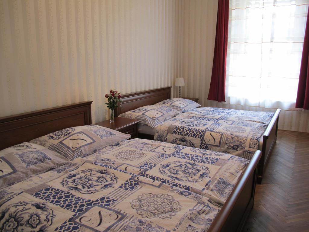 Apartments Near Lesser Town Praga Exterior foto