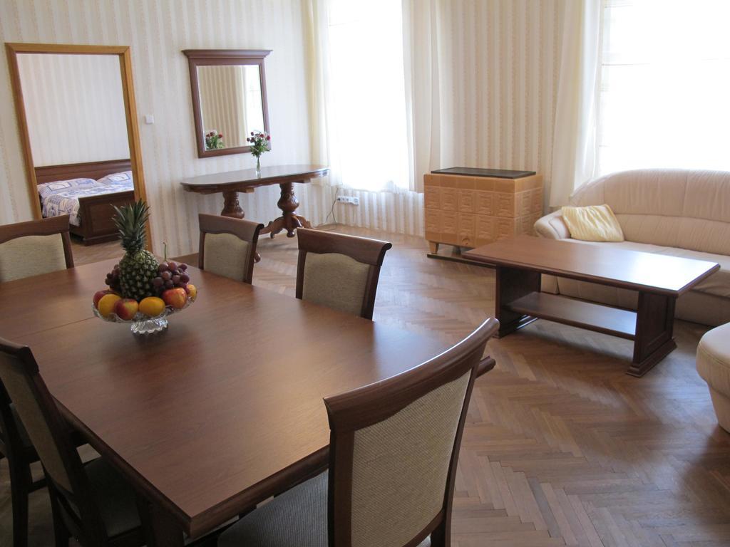 Apartments Near Lesser Town Praga Exterior foto