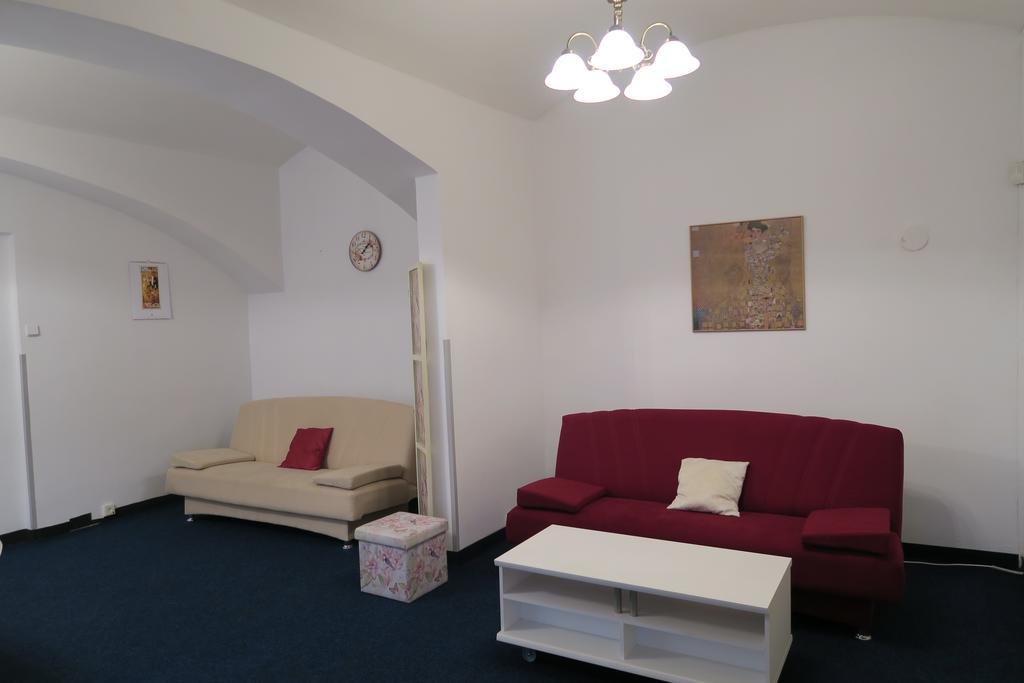 Apartments Near Lesser Town Praga Exterior foto