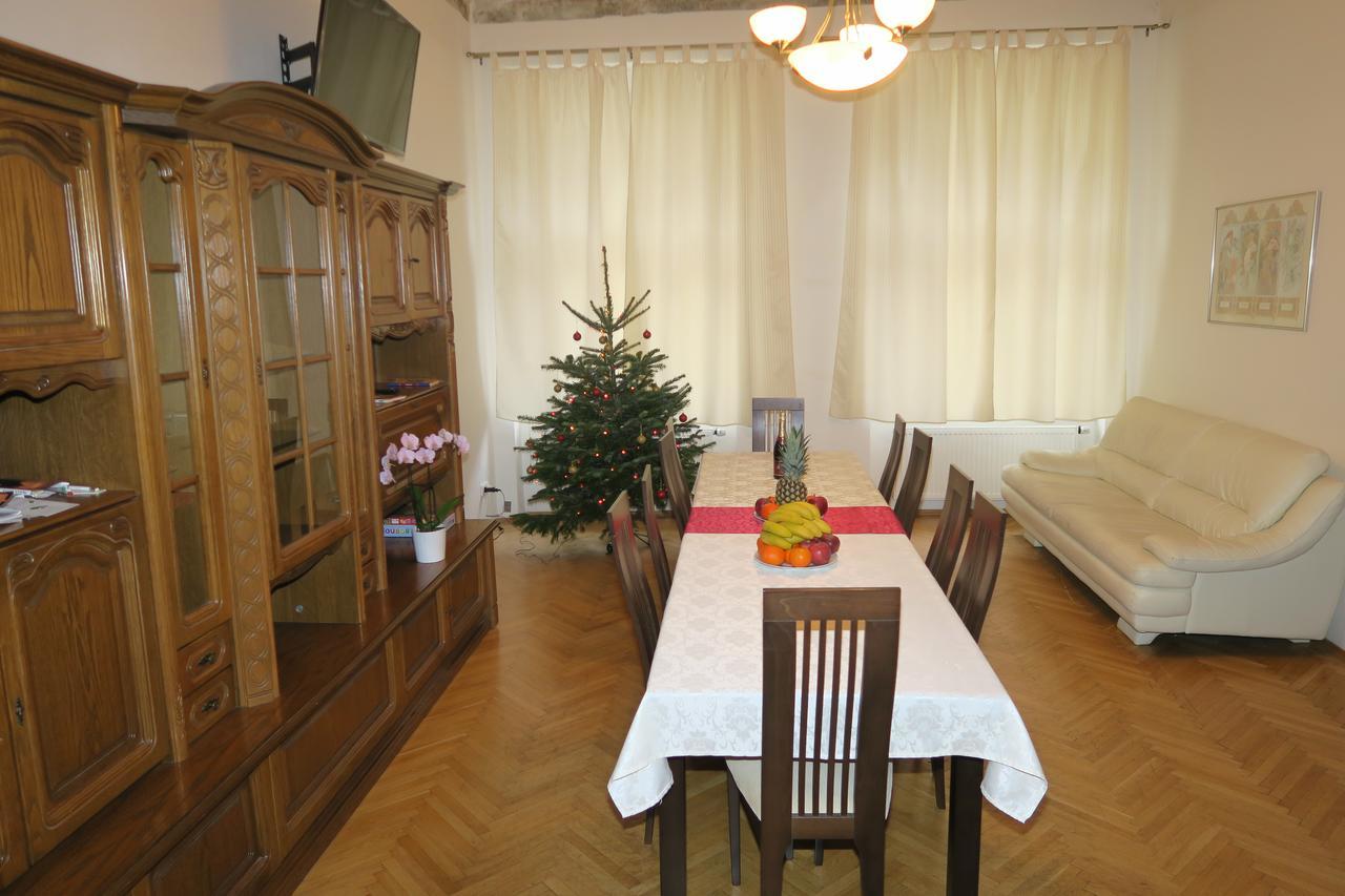 Apartments Near Lesser Town Praga Exterior foto
